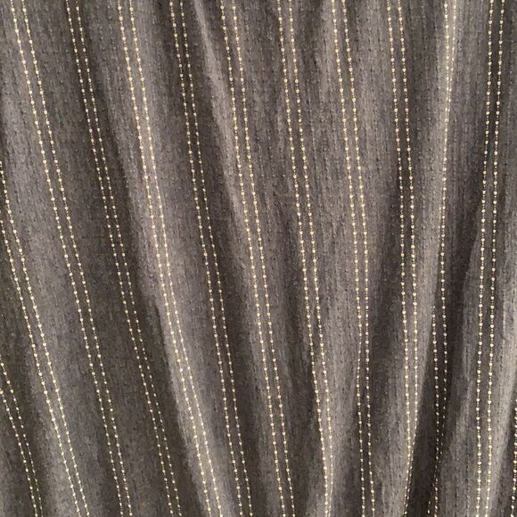 W5 Front Tie Shirt - Picture 3 of 5